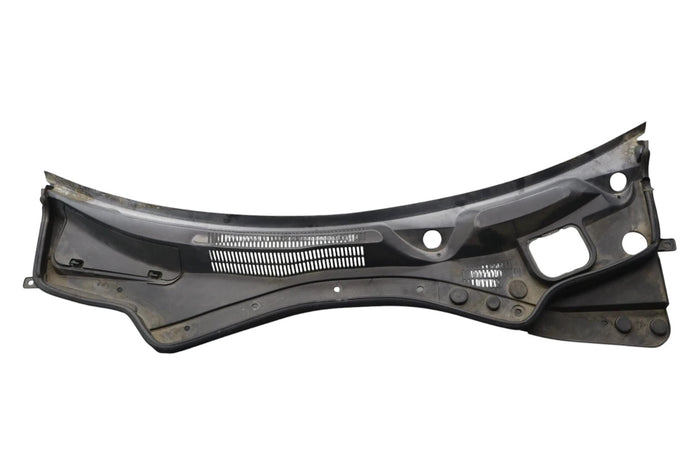 14-20 Maserati Ghibli S Windshield Wiper Cowl Vent Grille Panel 670010468 Oem