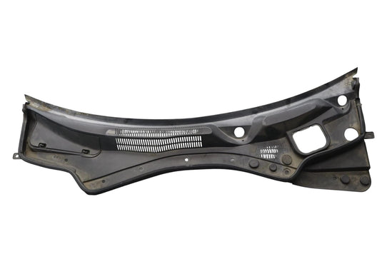 14-20 Maserati Ghibli S Windshield Wiper Cowl Vent Grille Panel 670010468 Oem