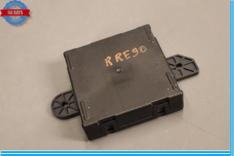 Load image into Gallery viewer, 17-21 Maserati Ghibli Rear Right Passenger Side Door Control Module Oem
