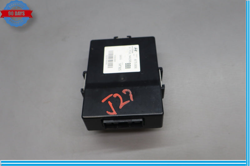 Load image into Gallery viewer, 11-13 Hyundai Equus Park Assist Blind Spot Control Module 957703N260 Oem
