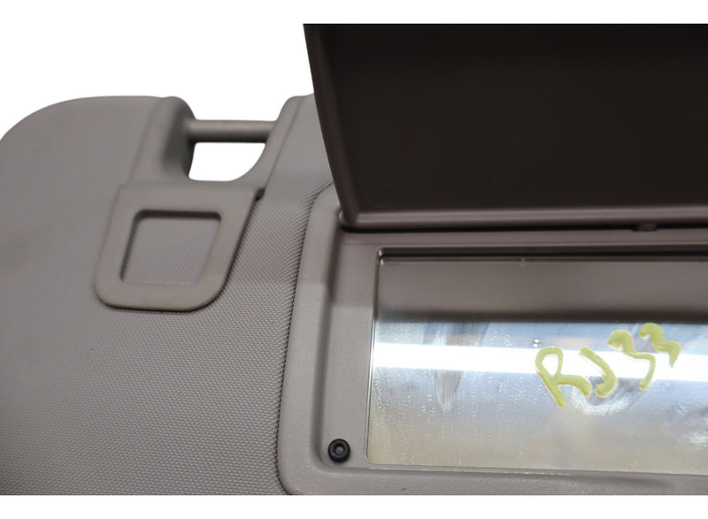 Load image into Gallery viewer, 17-19 Alfa Romeo Giulia Front Right Passenger Side Sun Visor Sunvisor Oem
