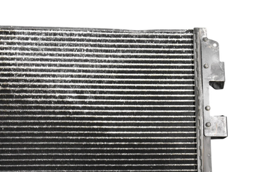 03-11 Maserati Quattroporte A/C AC Air Conditioning Condenser Cooler Oem