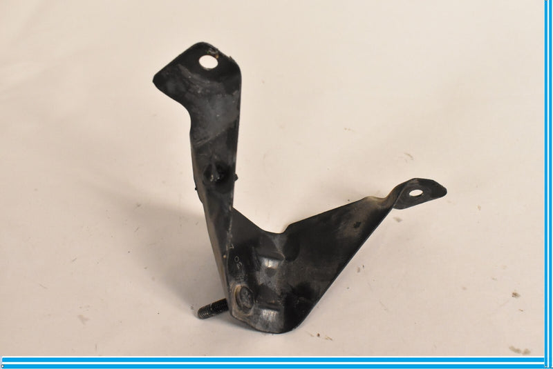Load image into Gallery viewer, EXTERIOR bracket front right Mercedes R230 SL 230
