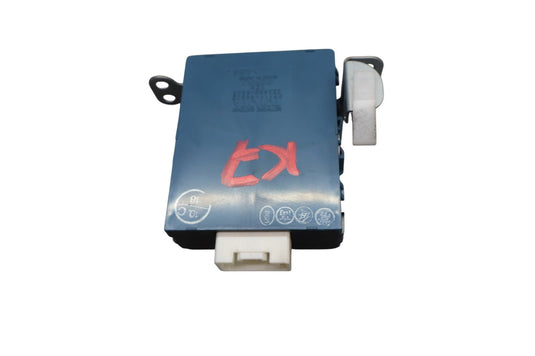 01-06 Lexus LS430 XF30 Network Gateway Control Module 89111-50020 Oem