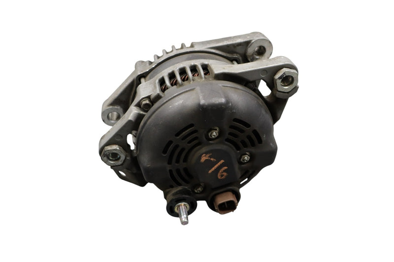 Load image into Gallery viewer, 15-17 Hyundai Genesis G80 Engine Alternator Generator 37300-3C552 Oem
