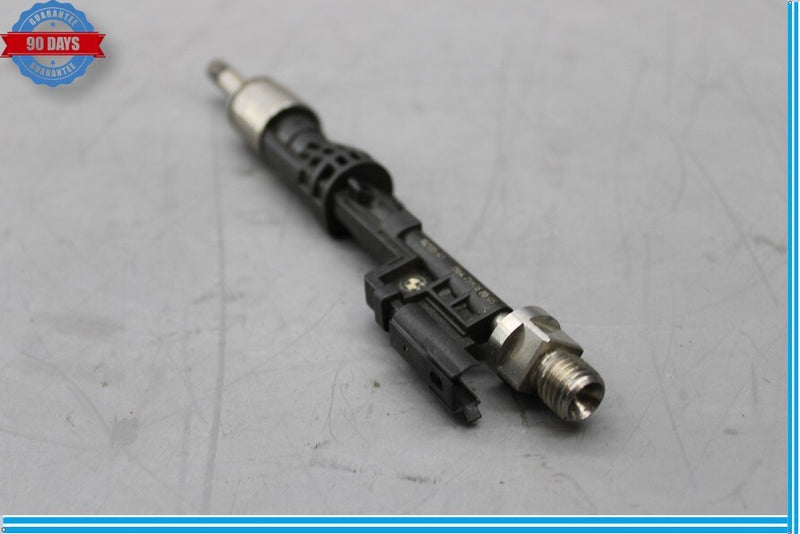 Load image into Gallery viewer, 12-18 BMW 320i 328i 528i F30 Fuel Injector 13647597870 Oem
