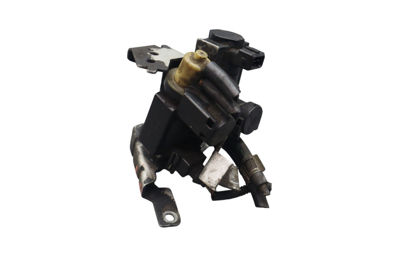Load image into Gallery viewer, 10-16 BMW 550i GT F07 650i Turbo Pressure Boost Solenoid Valve Converter Oem
