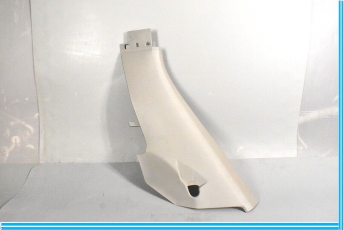 11-18 Porsche CAYENNE Rear Right C Pillar Lower Trim Cover Panel A053629 Oem