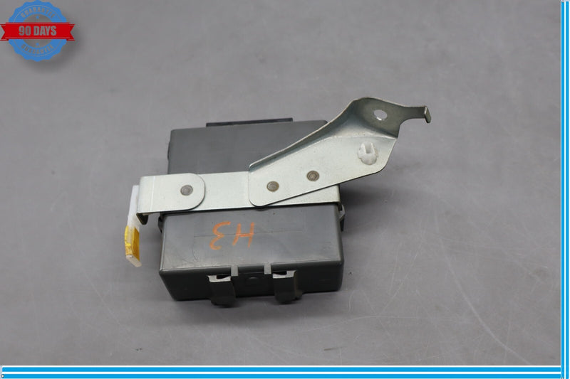 Load image into Gallery viewer, 02-07 Lexus Z40 SC430 Head Lamp Leveling Headlight Control Module Unit Oem
