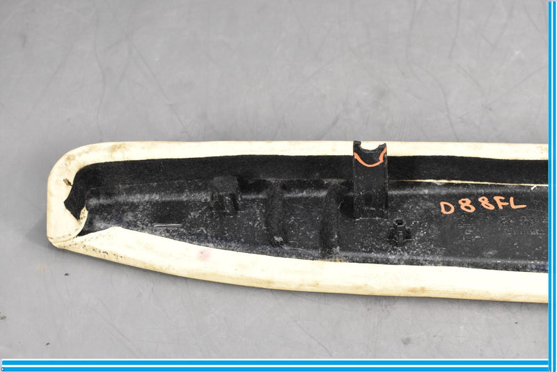Load image into Gallery viewer, 04-08 Maserati Quattroporte Front Left Driver Side Door Panel Armrest Trim Oem
