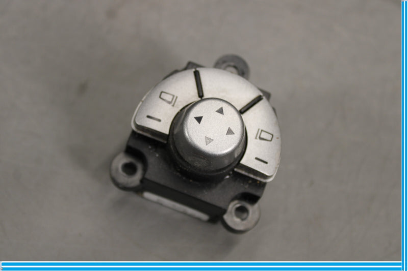 Load image into Gallery viewer, 05-11 Mercedes SLK280 SLK300 Side View Mirrior Control Switch A1718203310 Oem
