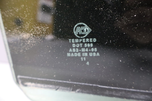 06-11 Lexus GS300 GS350 GS430 Rear Right Side Door Window Auto Glass Oem