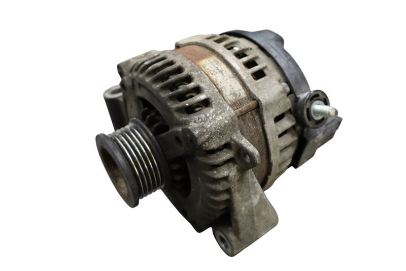 Load image into Gallery viewer, 10-23 Jaguar X250 XF XJ XE F-Type Engine Generator Alternator 8W8310300AB Oem
