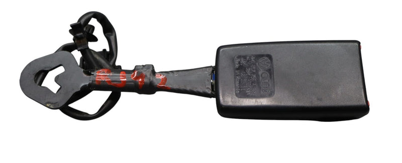 Load image into Gallery viewer, 11-18 Audi A8 Quattro Front Right Passenger Side Seat Belt Seatbelt Buckle Oem
