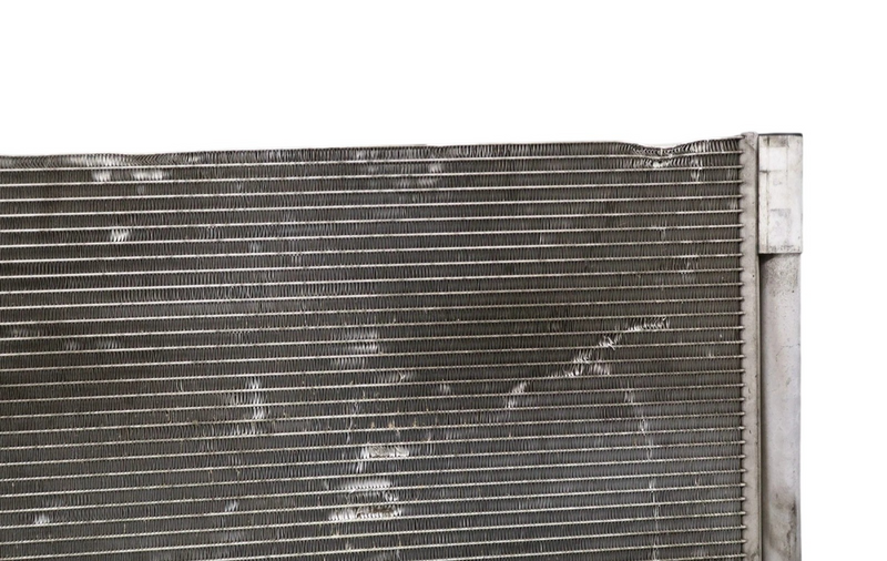 Load image into Gallery viewer, 12-20 Mercedes E550 E550 CLS550 AC Air Conditioning Condenser A0995001554 Oem
