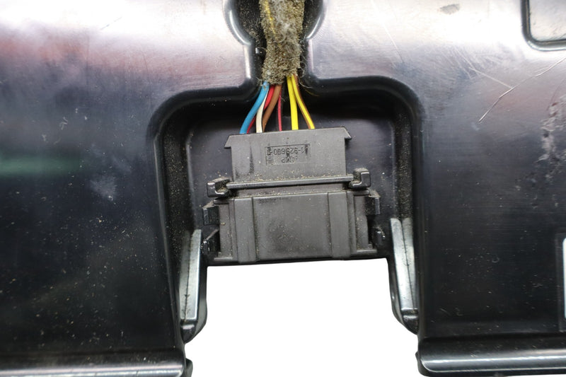 Load image into Gallery viewer, 03-19 Maserati Quattroporte Front Bose Subwoofer Sub Woofer Sound Speaker Oem
