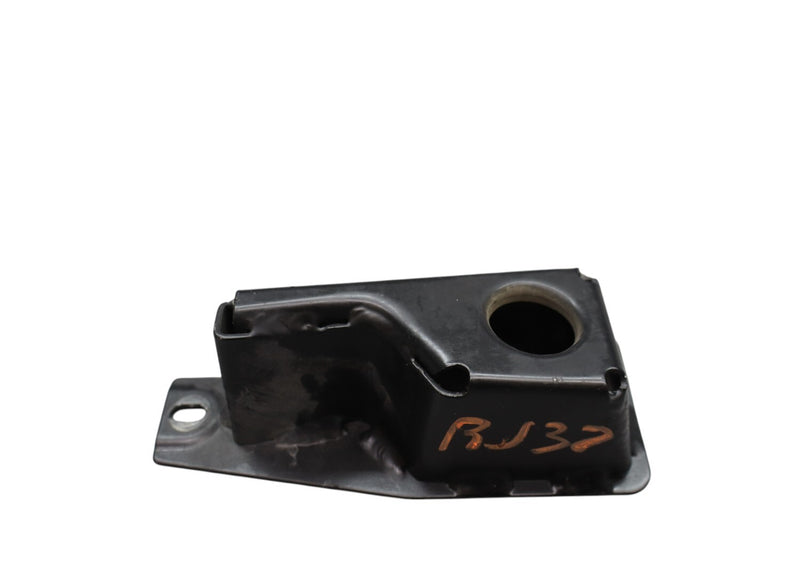 Load image into Gallery viewer, 14-20 Maserati Ghibli M157 Front Right Passenger Support Bracket 75211 Oem
