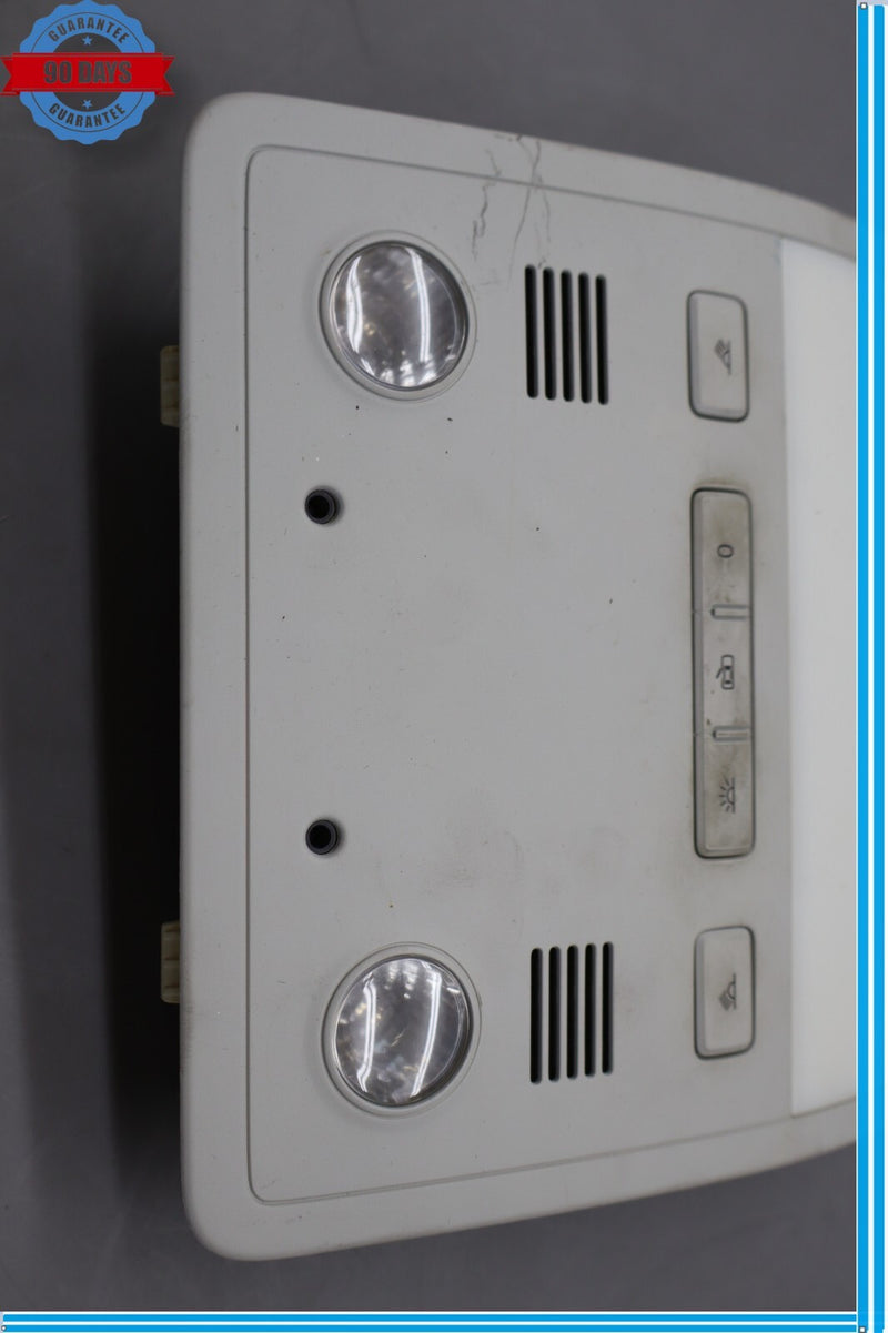 Load image into Gallery viewer, 11-14 Volkswagen VW Touareg Front Overhead Central Console Dome Light Oem
