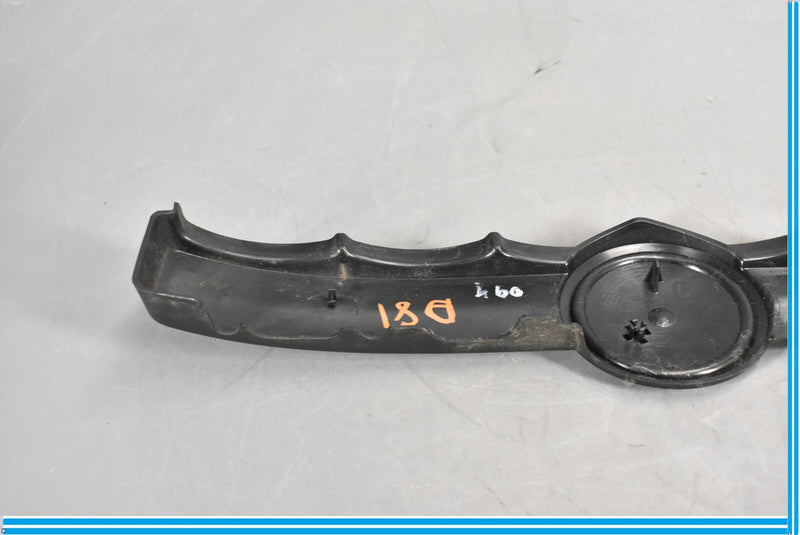 Load image into Gallery viewer, 11-17 Volkswagen VW Touareg Engine Cover Plastic Trim With VW Logo 7P6971797 Oem
