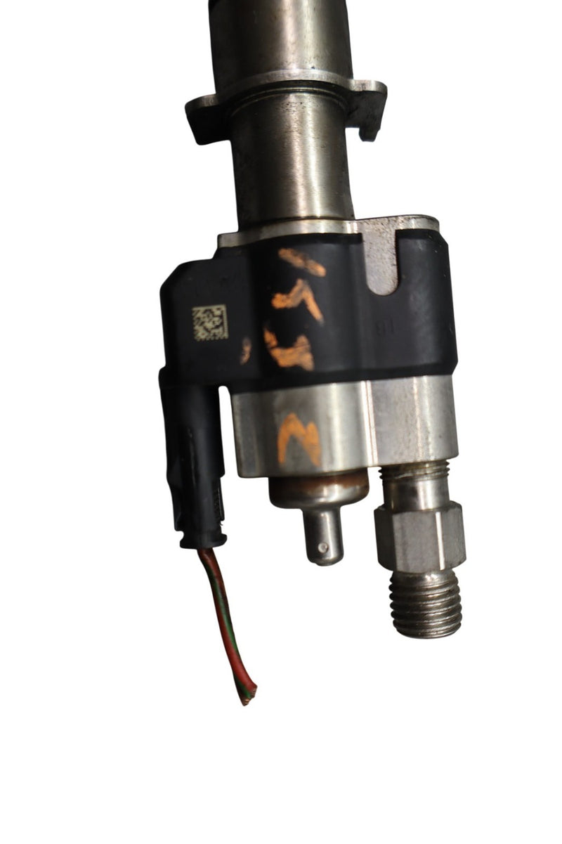 Load image into Gallery viewer, 09-19 BMW 650i 740i 740Li 750i Engine Fuel Injector 13538616079 Oem
