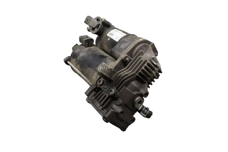 Load image into Gallery viewer, 07-14 Mercedes W221 S550 S350 CL550 Airmatic Air Suspension Compressor Pump OEM

