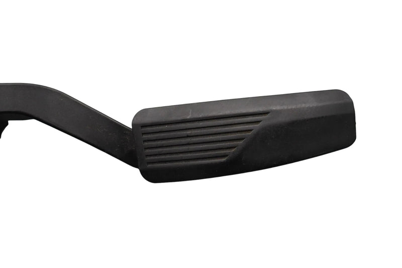 Load image into Gallery viewer, 14-17 Maserati Ghibli Gas Accelerator Acceleration Brake Pedal 04861716AD Oem
