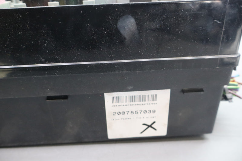 Load image into Gallery viewer, 06-09 Land Rover Range Rover Sport L320 Engine Fuse Box Relay Junction Block Oem
