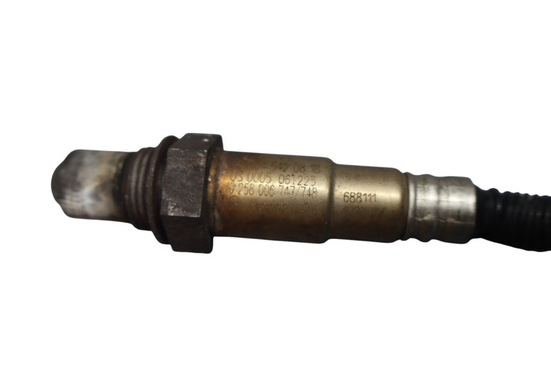 Load image into Gallery viewer, 10-13 Mercedes W221 S550 Engine O2 Oxygen Sensor Lambda A0045420818 Oem

