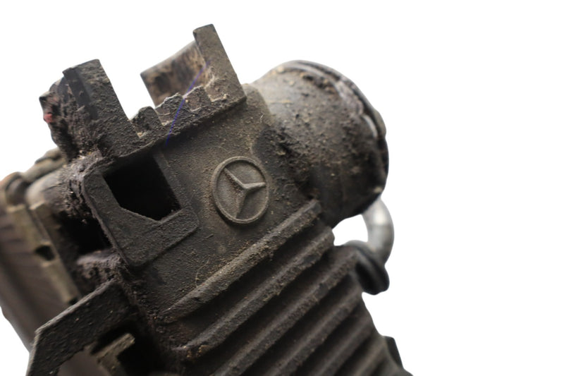 Load image into Gallery viewer, 10-13 Mercedes W221 S400 Engine Water Cooling Radiator A2215002103 Oem
