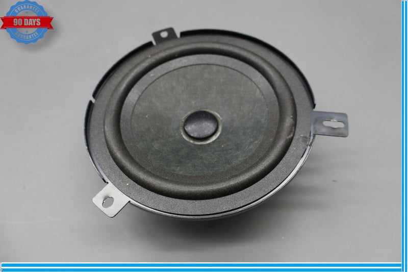 Load image into Gallery viewer, 14-17 Maserati Ghibli Quattroporte Front or Rear Side Door Sound Speaker Oem
