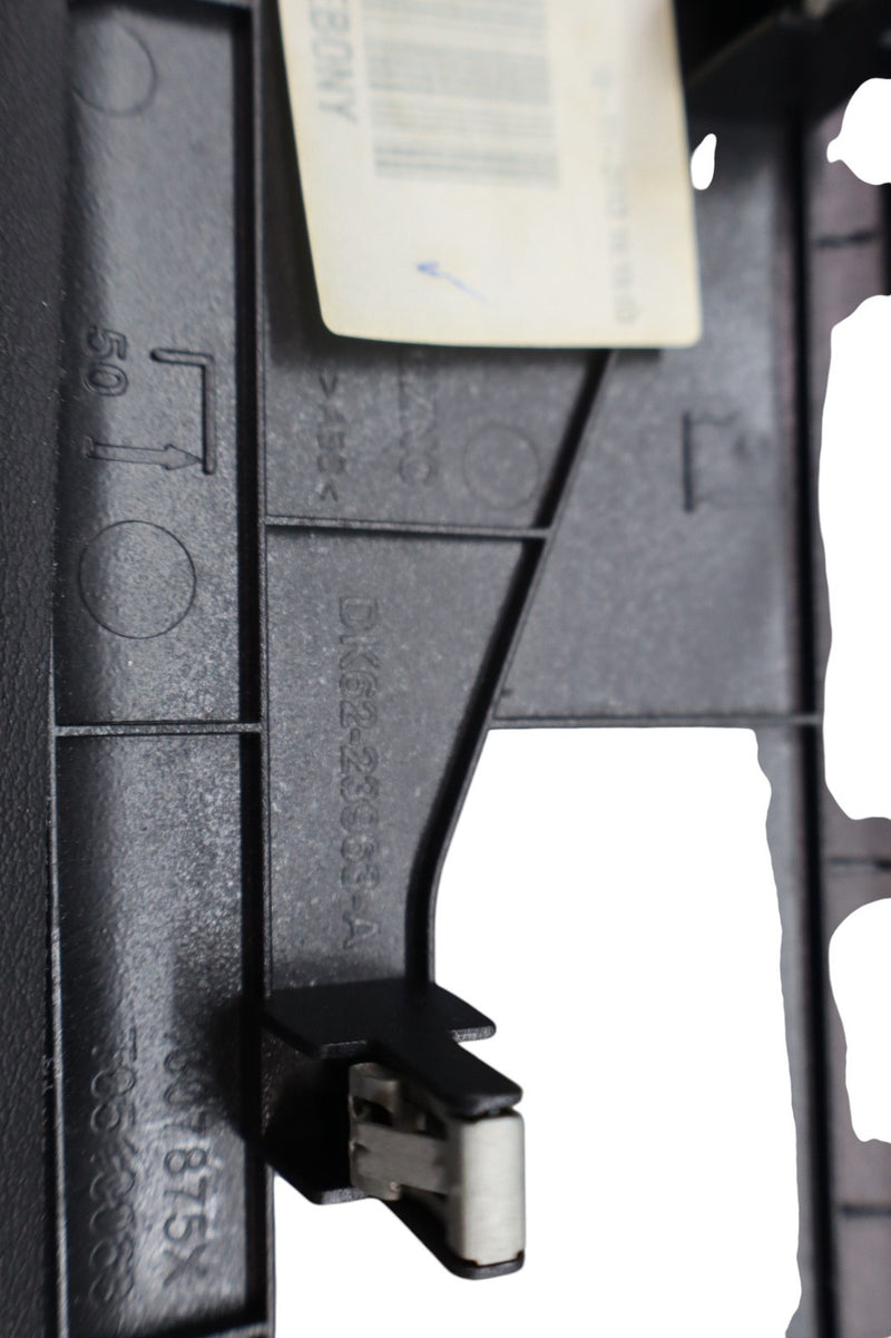 Load image into Gallery viewer, 14-22 LR Range Rover Sport Front Left Driver Side Door Trim Cover Oem
