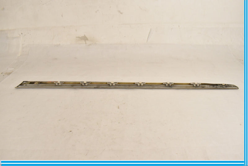 Load image into Gallery viewer,  2007 - 2012 MERCEDES GL550 X164 FRONT RIGHT PASSENGER DOOR TRIM MOLDING 
