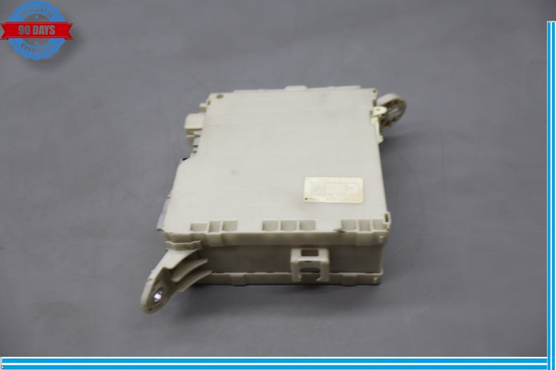 Load image into Gallery viewer, 07-12 Lexus LS460 LS460L Rear Left Side Trunk Fuse Box Relay Junction Unit Oem
