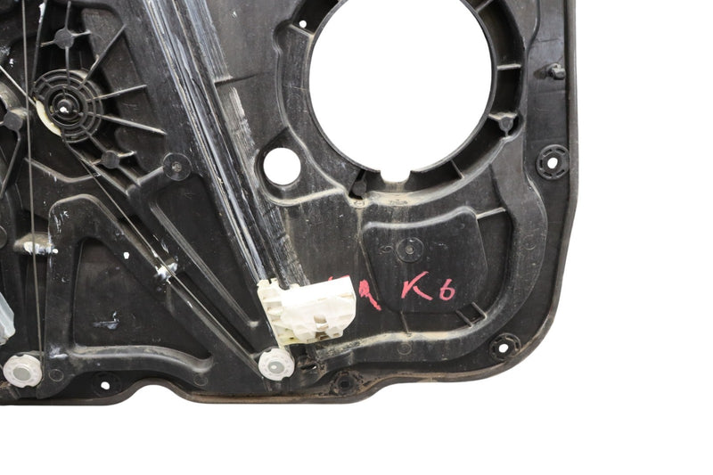 Load image into Gallery viewer, 15-20 Hyundai Genesis G80 Front Right Side Door Window Regulator Panel Black Oem
