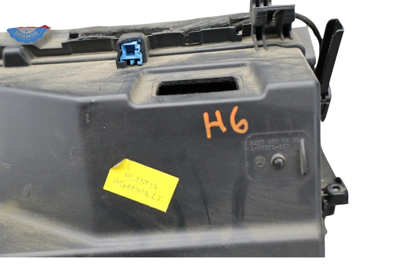 Load image into Gallery viewer, 10-13 Mercedes W207 E550 E350 DASH Dashboard Glove Box Compartment Oem
