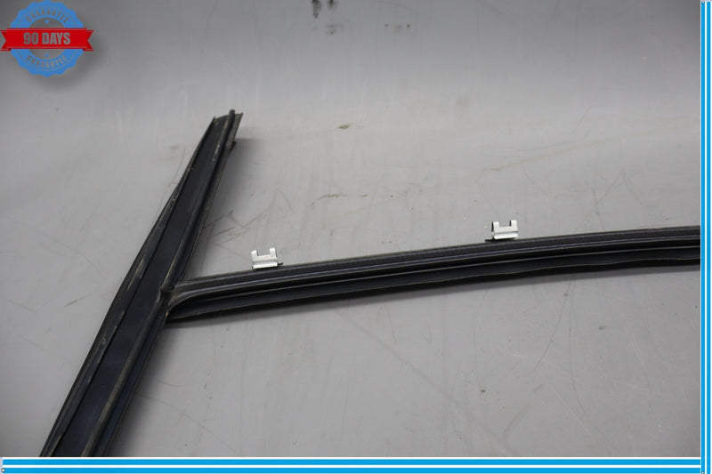 Load image into Gallery viewer, 14-17 Land Rover Range Sport Rear Right Side Door Window Rubber Impact Strip Oem
