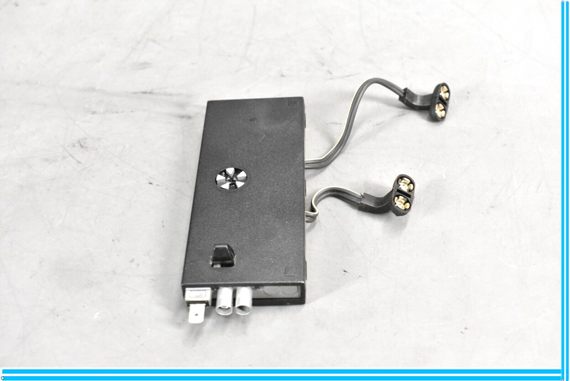 Load image into Gallery viewer, 09-15 Jaguar XF Amplifier Amp Booster Radio Aerial Antenna Control Module Oem

