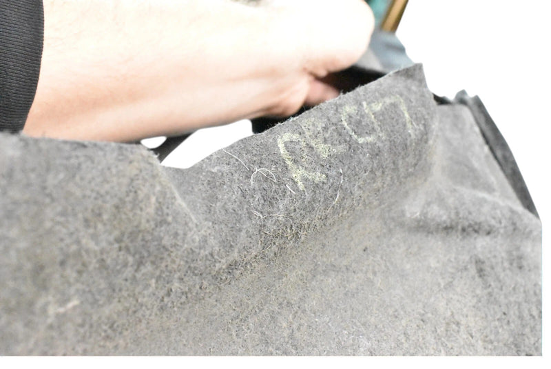 Load image into Gallery viewer, 12-17 Audi A7 Quattro Rear Right Passenger Side Fender Liner Splash Shield OEM
