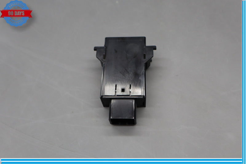 Load image into Gallery viewer, 02-05 Lexus SC430 Right Side Seat Belt Caution Warning Indicator Light Oem

