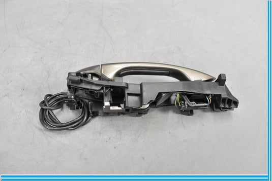 06-11 Mercedes W219 CLS550 Front Right Passenger Exterior Door Lock Handle Oem