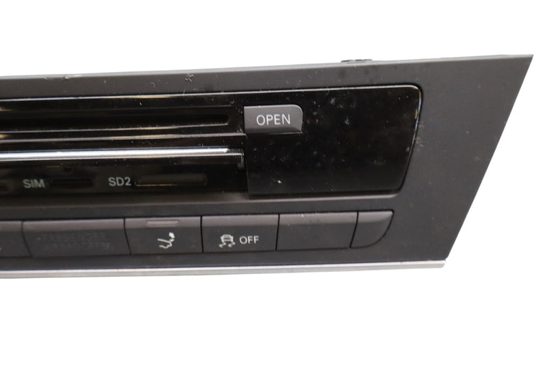 Load image into Gallery viewer, 12-18 Audi A7 A7 Quattro MMI Navigation Computer Head Unit 4G0035666 Oem
