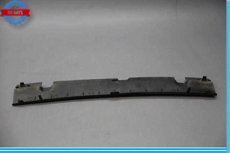 Load image into Gallery viewer, 04-05 BMW 645Ci E63 Front Bumper Reinforcement Bar Impact Beam Cover Oem
