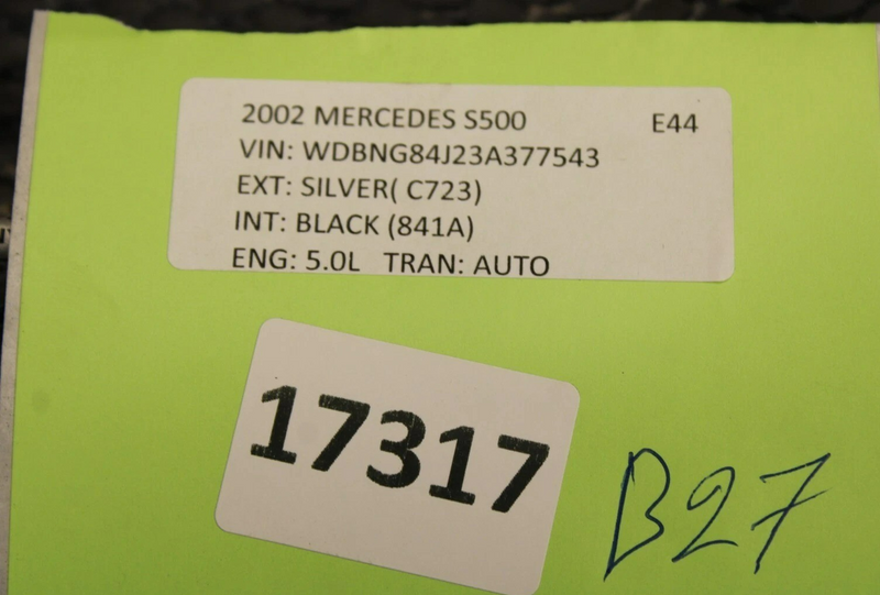 Load image into Gallery viewer, 00-02 Mercedes S500 S600 Front Left Side Bumper Cover Grille Grill Mesh Oem
