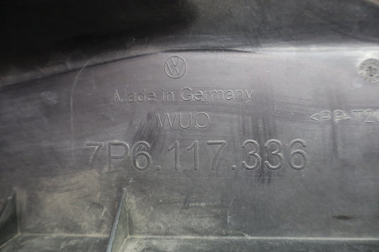 11-14 Volkswagen Touareg VW Right Intercooler Air Guide Intake Intake Duct Oem