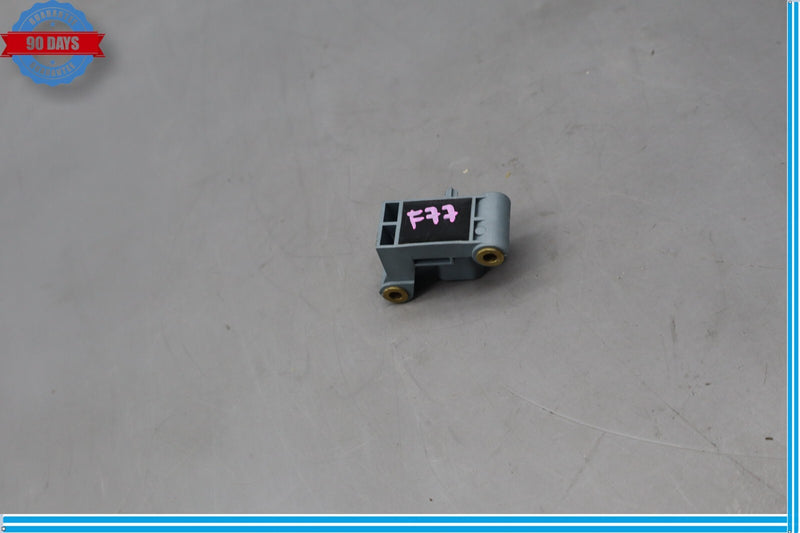 Load image into Gallery viewer, 09-16 BMW 750i 750Li Right or Left Door Sensor Oem
