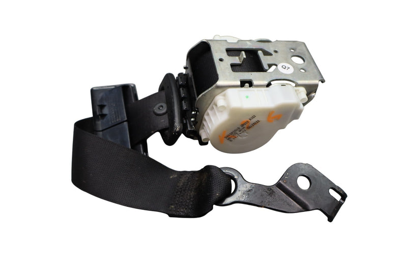 Load image into Gallery viewer, 07-16 Mercedes W212 E350 E550 Rear Center Middle Seat Belt Seatbelt Black Oem
