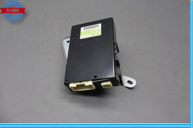 Load image into Gallery viewer, 07-12 Lexus LS460 LS460L Seat Belt Seatbelt Control Module 89815-50020 Oem
