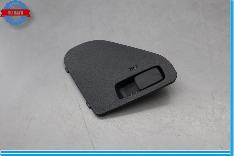 Load image into Gallery viewer, 11-13 Hyundai Equus Right Passenger Side Fuse Box Fusebox Cover Trim Oem
