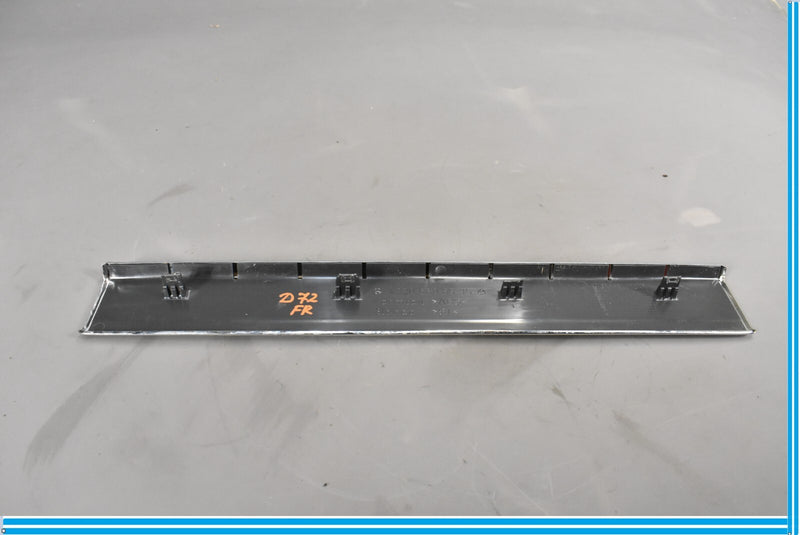 Load image into Gallery viewer, 03-06 Mercedes CL500 S500 S600 S550 Front Right Side Door Step Sill Scuff Oem
