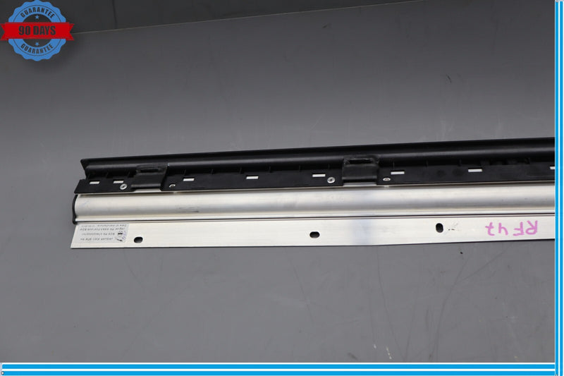 Load image into Gallery viewer, 10-13 Jaguar XJ XJL X351 Rear Right Side Door Window Sun Shade Blind Oem
